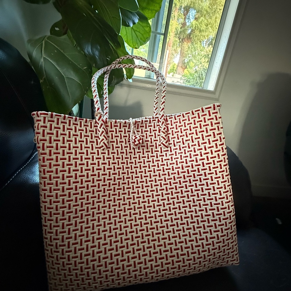 Stylish Red and White Woven Tote Bag